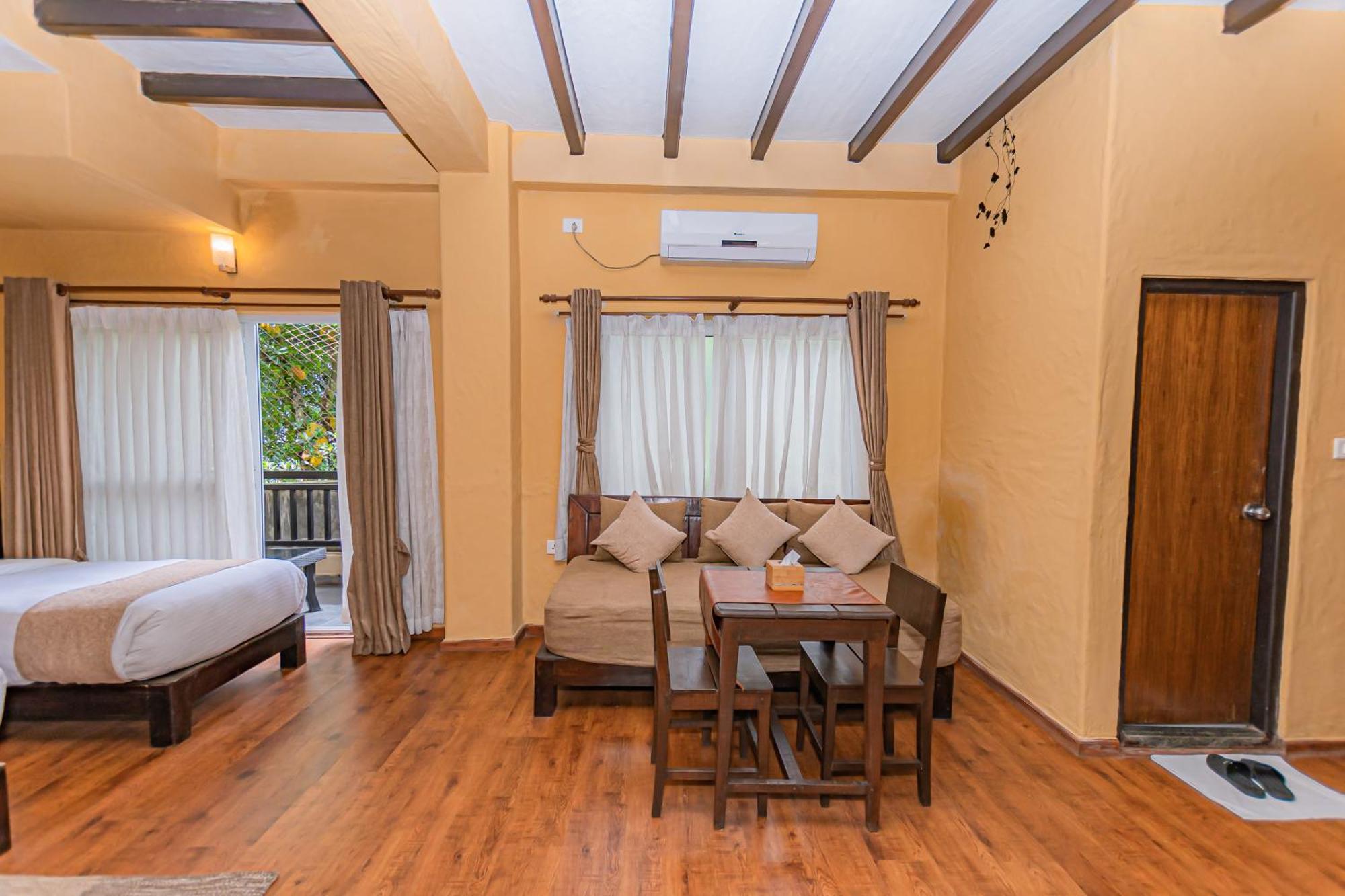 Pokhara Boutique Hotel Zewnętrze zdjęcie