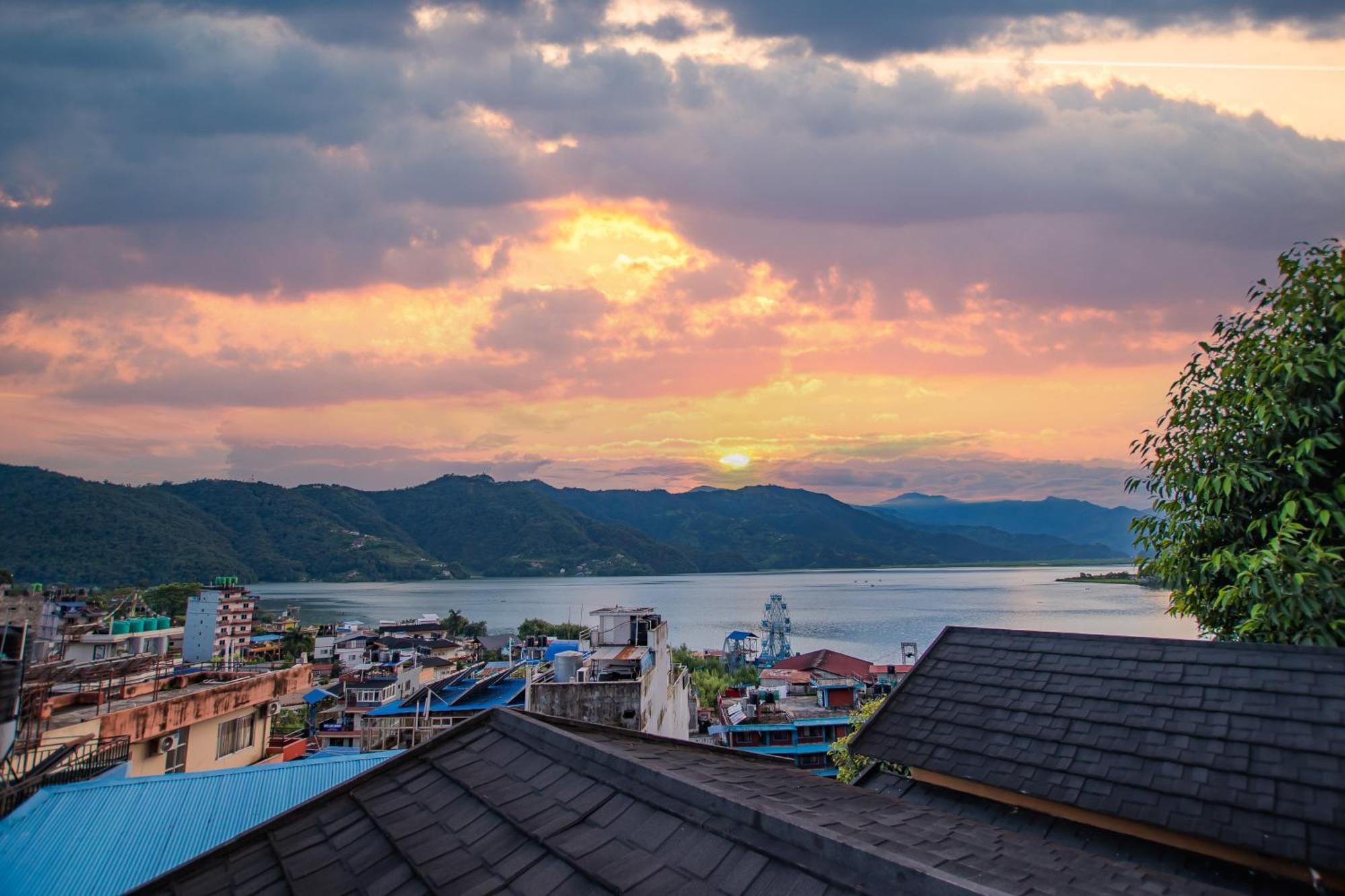 Pokhara Boutique Hotel Zewnętrze zdjęcie