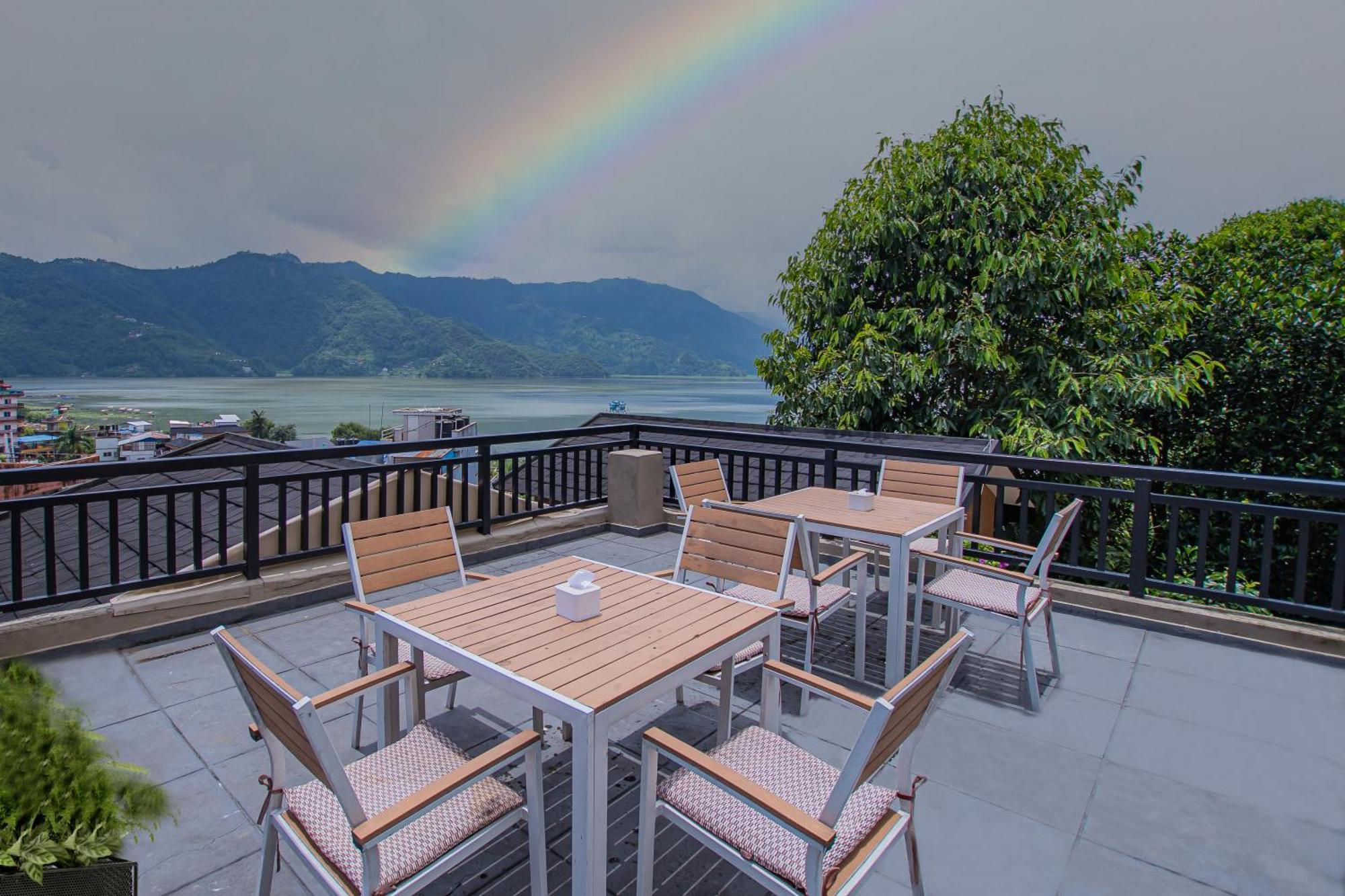 Pokhara Boutique Hotel Zewnętrze zdjęcie